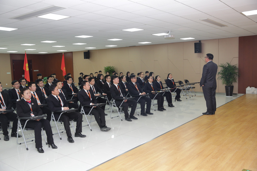 八年磨礪，劍指17——科恩電器2017年誓師大會隆重舉行