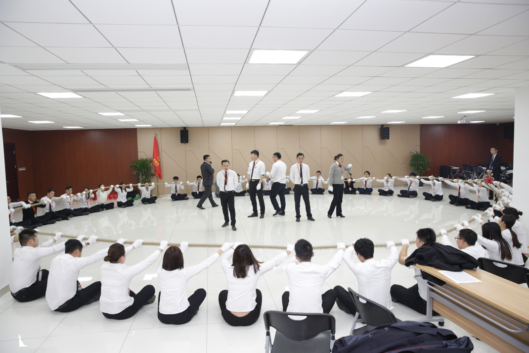 八年磨礪，劍指17——科恩電器2017年誓師大會隆重舉行