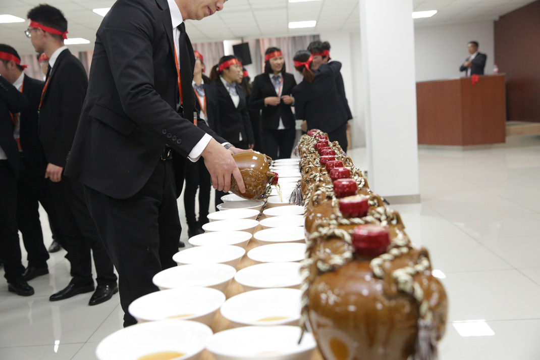 八年磨礪，劍指17——科恩電器2017年誓師大會隆重舉行