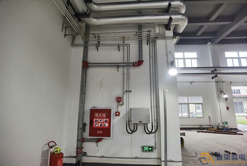 成都智能工廠—防爆攝像機(jī)的功能特性有哪些？