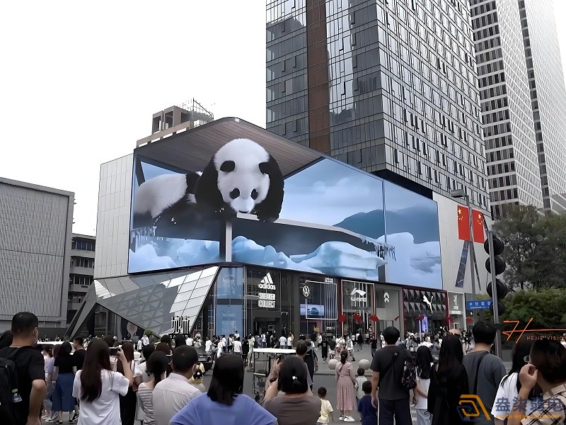 戶(hù)外裸眼3D大屏的p值由什么決定？