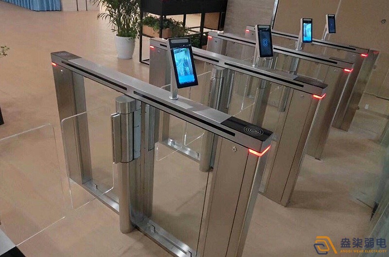 企業(yè)微信禁考勤一體機，快試試！